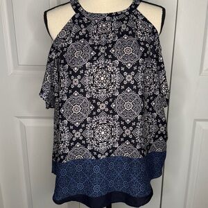 Iz Byer Navy and Cream Patterned Cold‎ shoulder summer Blouse size L polyester
